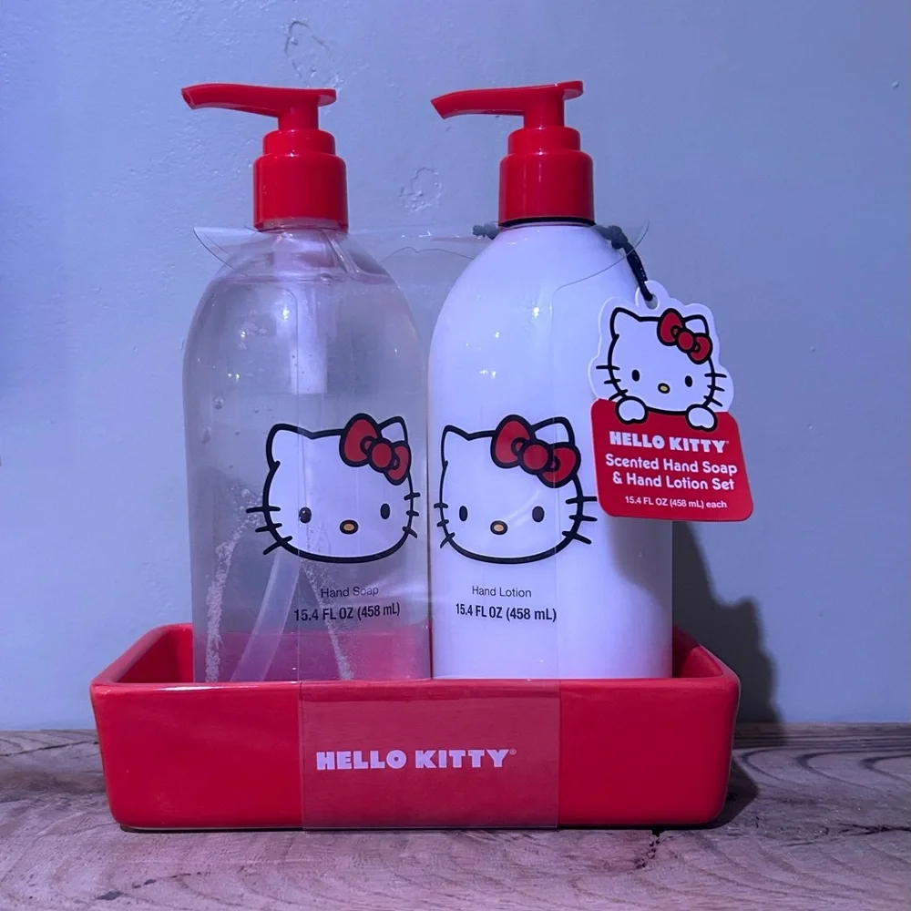 Hello Kitty Scented Hand Lotion And Hand Soap Set With Tray Made By Sanrio NWTS